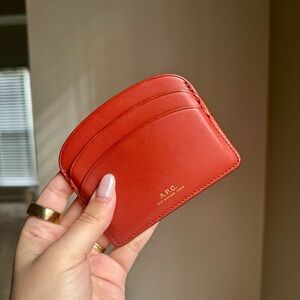 A.P.C. Demi-Lume Cardholder in Brandy